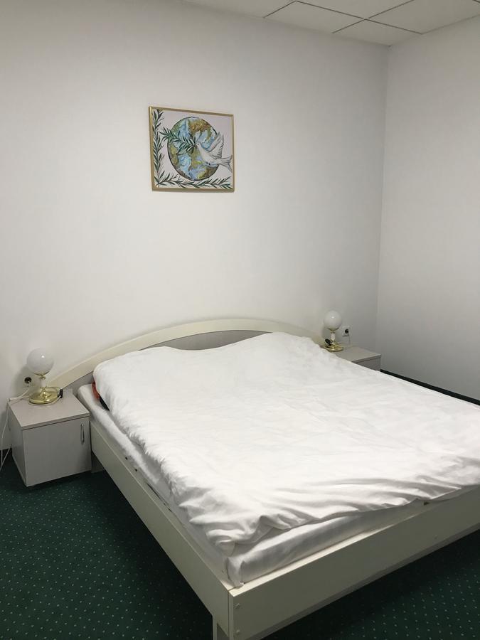 Apartament In Regim Hotelier Bacău Eksteriør bilde